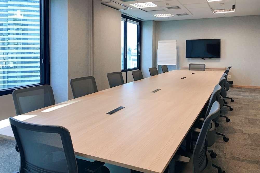 SAO PAULO, Av Nacoes Unidas - Marginal Pinheiros - TNU office space - View 3 in Cidade Monções - internet, office_cleaning, breakout_areas