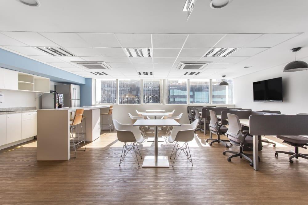 BRASILIA, Palacio Da Agricultura office space - View 2 in Asa Norte - internet, office_cleaning, breakout_areas