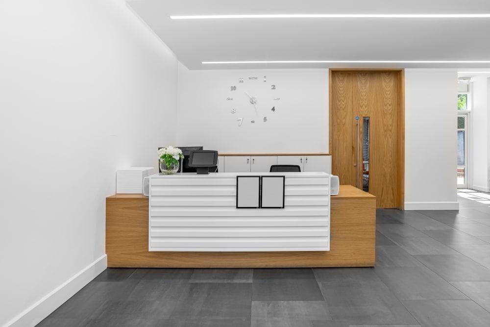 Rourke House - Photo 4 Rourke House office space - View 4 in Staines-upon-Thames - internet, office_cleaning, breakout_areas