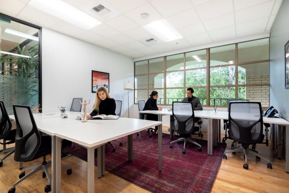 CA, Calabasas - Spaces Park Calabasas office space - View 2 in Calabasas - internet, office_cleaning, breakout_areas