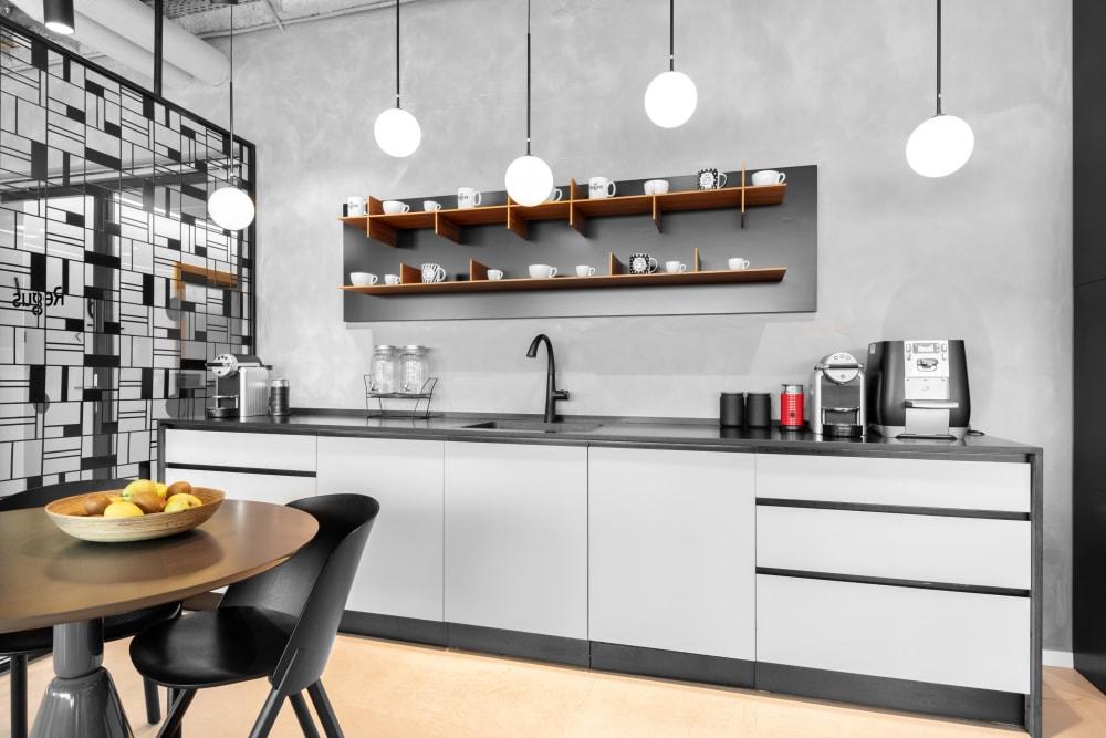 2 Oppenheimer Street - Photo 4 2 Oppenheimer Street office space - View 4 in Rehovot - internet, office_cleaning, breakout_areas