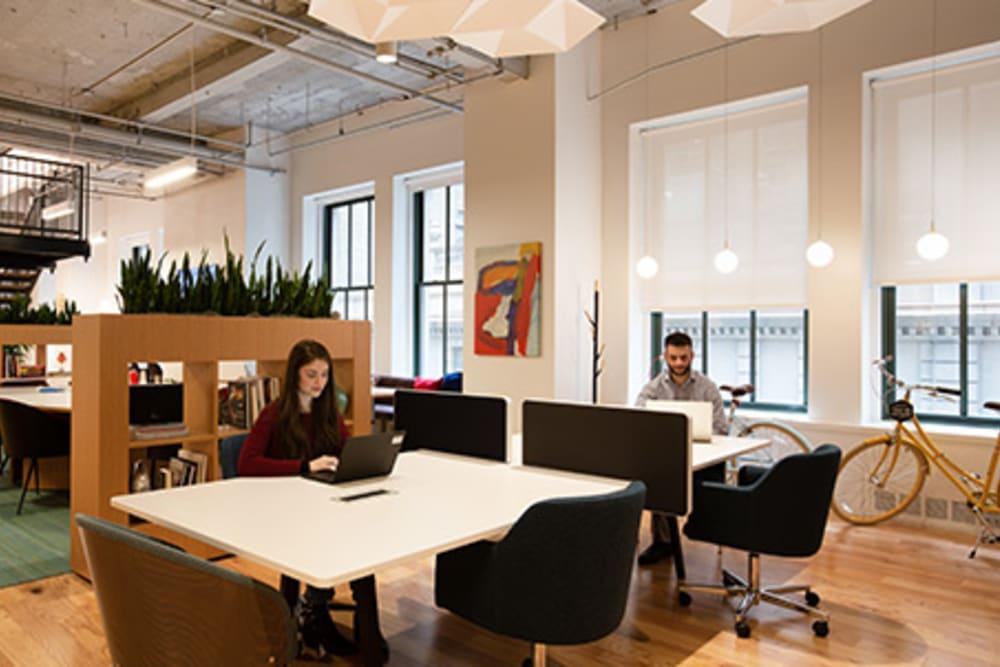 NY, New York City - Spaces 230 Park Avenue office space - View 4 in New York - internet, office_cleaning, breakout_areas