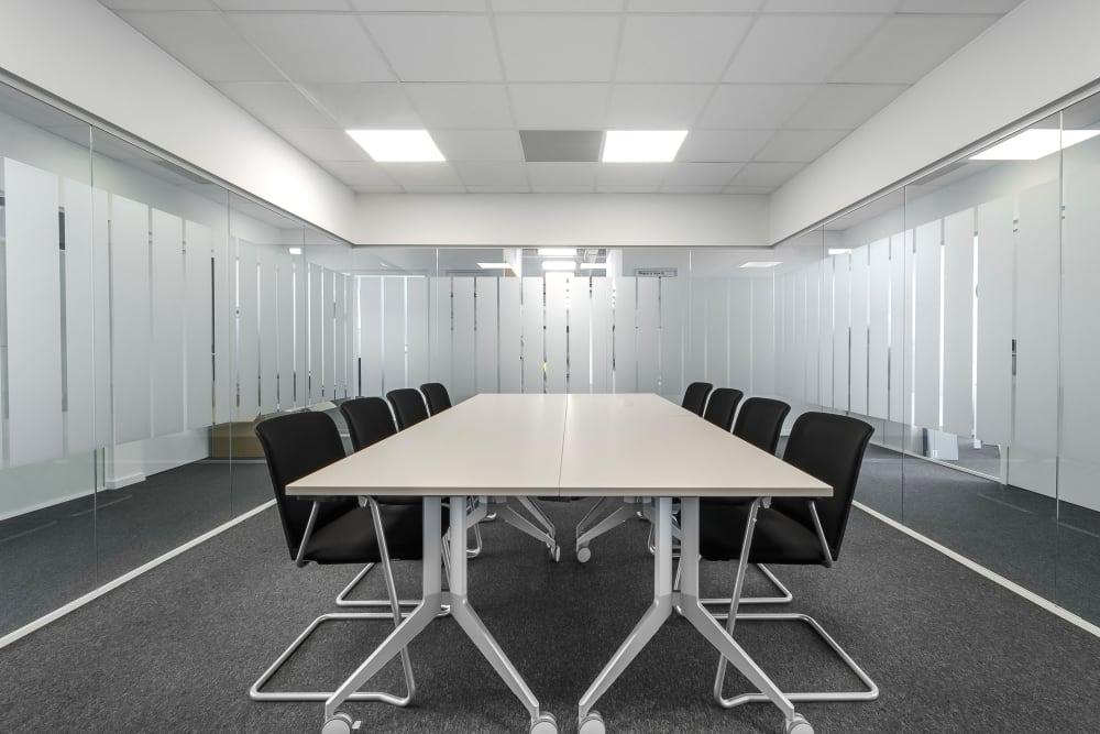 Regus Roeselare West Wing Park office space - View 5 in Roeselare - internet, office_cleaning, breakout_areas