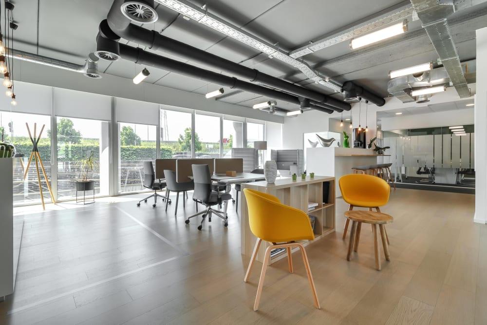 Regus Roeselare West Wing Park office space - View 4 in Roeselare - internet, office_cleaning, breakout_areas