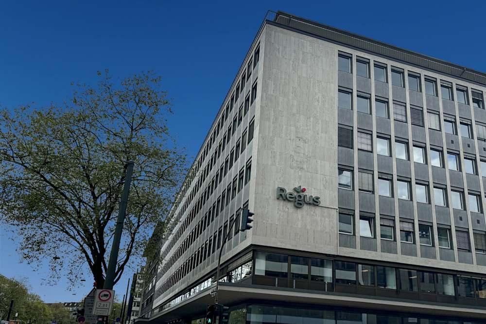 DUSSELDORF, HQ Berliner Allee office space - View 2 in Düsseldorf - internet, office_cleaning, breakout_areas