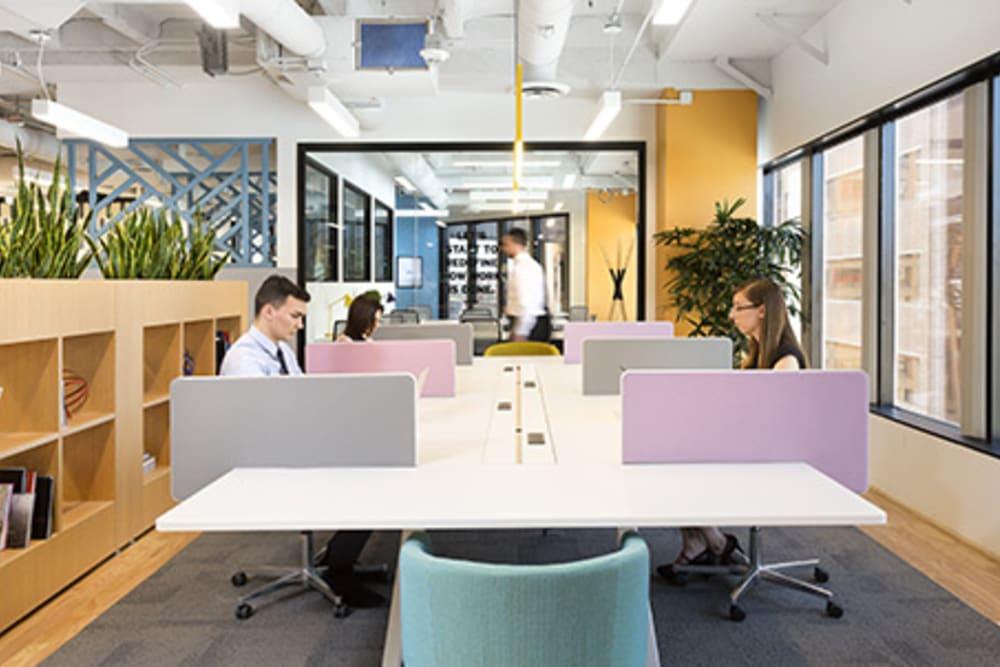 One Renaissance Tower - Photo 6 One Renaissance Tower office space - View 6 in Phoenix - internet, office_cleaning, breakout_areas