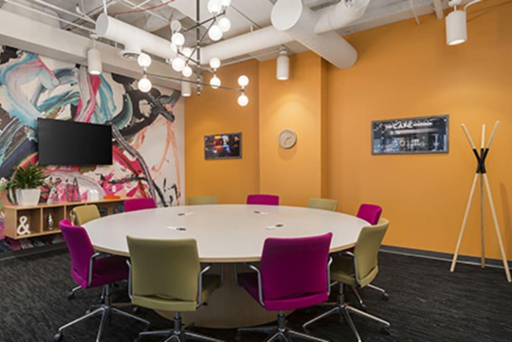 One Renaissance Tower - Photo 3 One Renaissance Tower office space - View 3 in Phoenix - internet, office_cleaning, breakout_areas