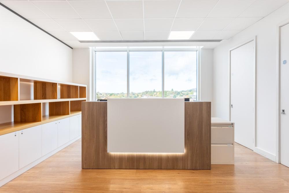 REDHILL, Kingsgate House - Photo 2 REDHILL, Kingsgate House office space - View 2 in Redhill - internet, office_cleaning, breakout_areas