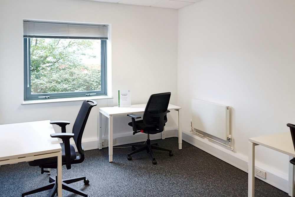 EVESHAM, Vale Park - Photo 5 EVESHAM, Vale Park office space - View 5 in Evesham - internet, office_cleaning, breakout_areas