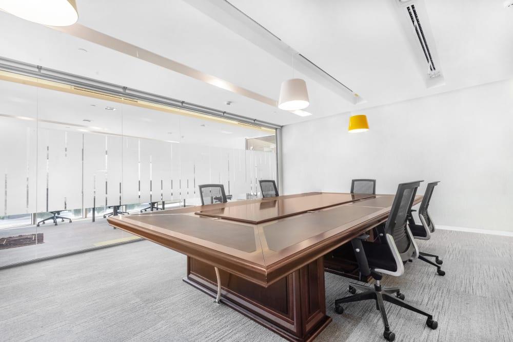 RIYADH, Moon Tower - Photo 5 RIYADH, Moon Tower office space - View 5 in Riyadh - internet, office_cleaning, breakout_areas