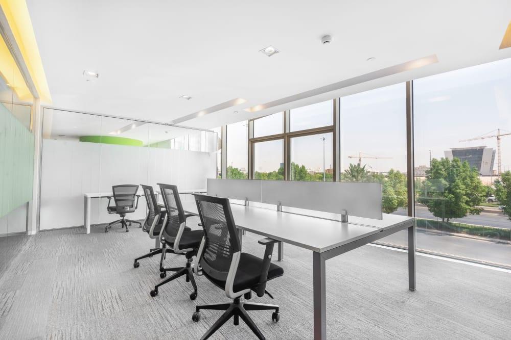 RIYADH, Moon Tower - Photo 4 RIYADH, Moon Tower office space - View 4 in Riyadh - internet, office_cleaning, breakout_areas