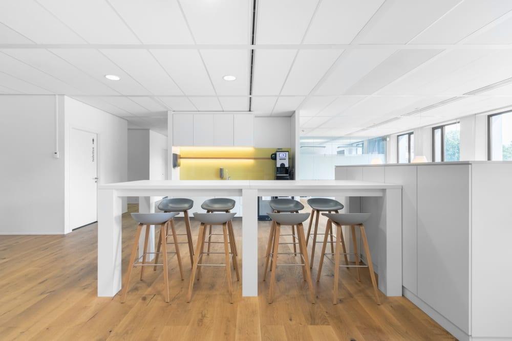 DEN BOSCH, Bastion - Photo 2 DEN BOSCH, Bastion office space - View 2 in 's-Hertogenbosch - internet, office_cleaning, breakout_areas