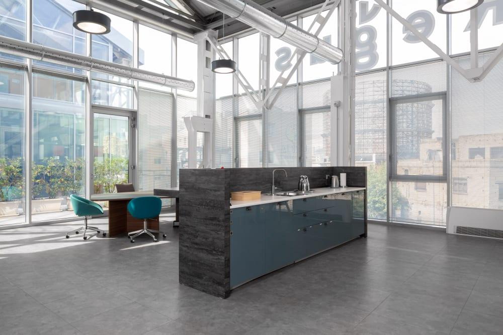 Via Benedetto Brin 63 - Photo 4 Via Benedetto Brin 63 office space - View 4 in Napoli - internet, office_cleaning, breakout_areas