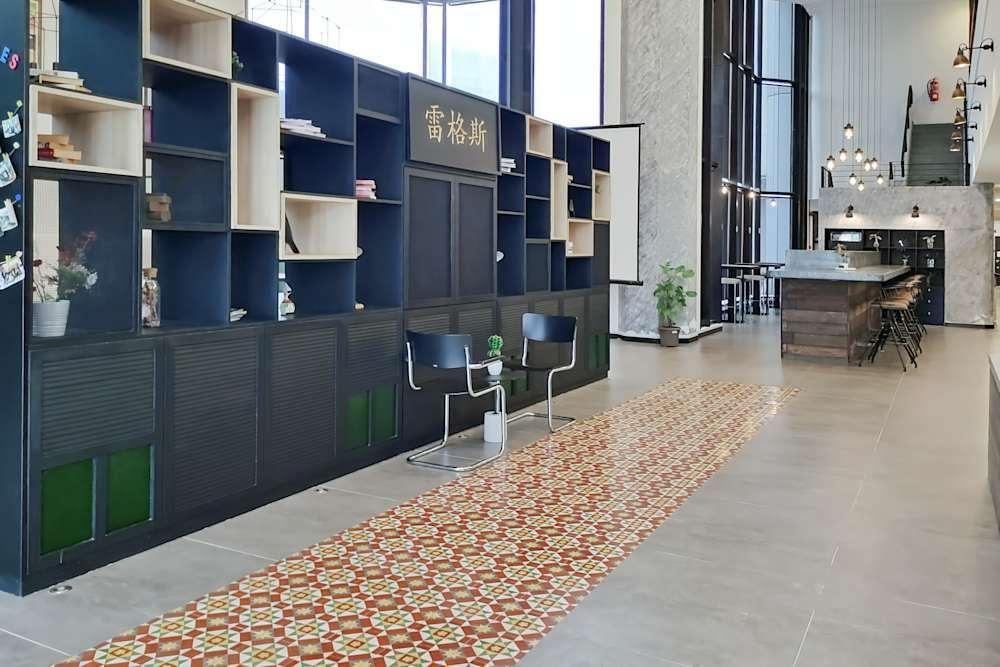 Menara Boustead office space - View 5 in George Town - internet, office_cleaning, breakout_areas