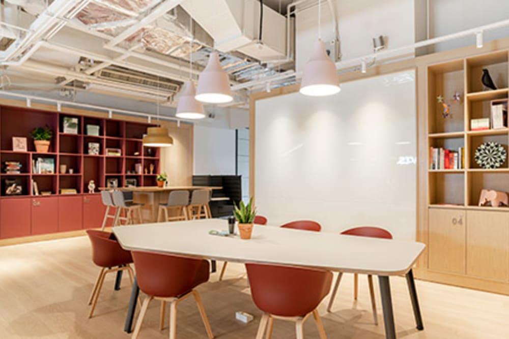 HONG KONG, Spaces Lee Garden 3 office space - View 3 in Hong Kong Island - internet, office_cleaning, breakout_areas