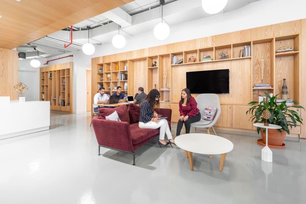 218 Northwest 24th Street - Photo 6 218 Northwest 24th Street office space - View 6 in Miami - internet, office_cleaning, breakout_areas