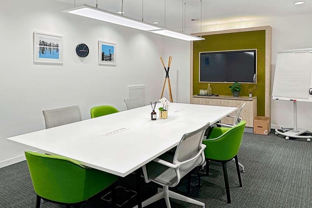 Place de la Gare 12 office space - View 6 in Lausanne - internet, office_cleaning, breakout_areas