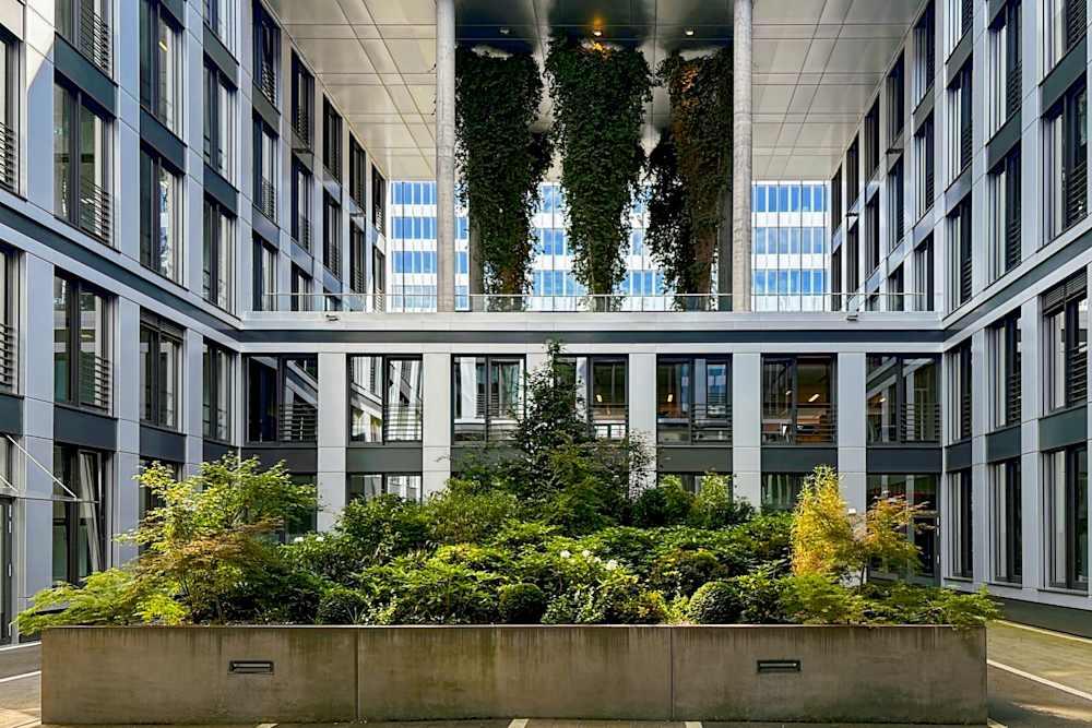 HAMBURG, Hamburg City Nord - Photo 2 HAMBURG, Hamburg City Nord office space - View 2 in Hamburg - internet, office_cleaning, breakout_areas