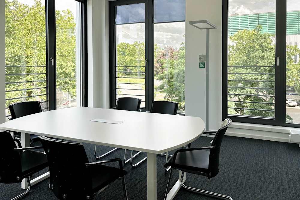 HAMBURG, Hamburg City Nord - Photo 5 HAMBURG, Hamburg City Nord office space - View 5 in Hamburg - internet, office_cleaning, breakout_areas