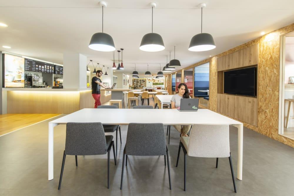 MADRID, Spaces Retiro - Photo 4 MADRID, Spaces Retiro office space - View 4 in Madrid - internet, office_cleaning, breakout_areas