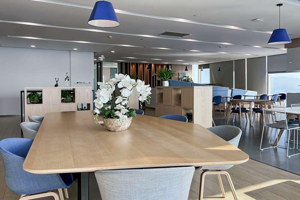 NANJING, Deji Plaza office space - View 5 in Nan Jing Shi - internet, office_cleaning, breakout_areas