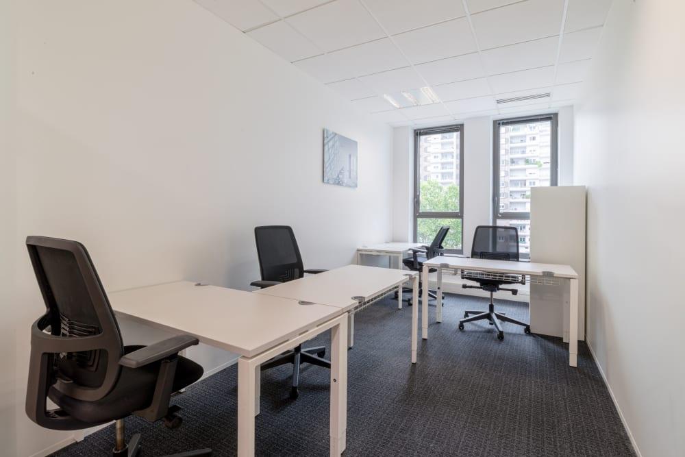VILLEURBANNE, Le Patio office space - View 2 in Villeurbanne - internet, office_cleaning, breakout_areas