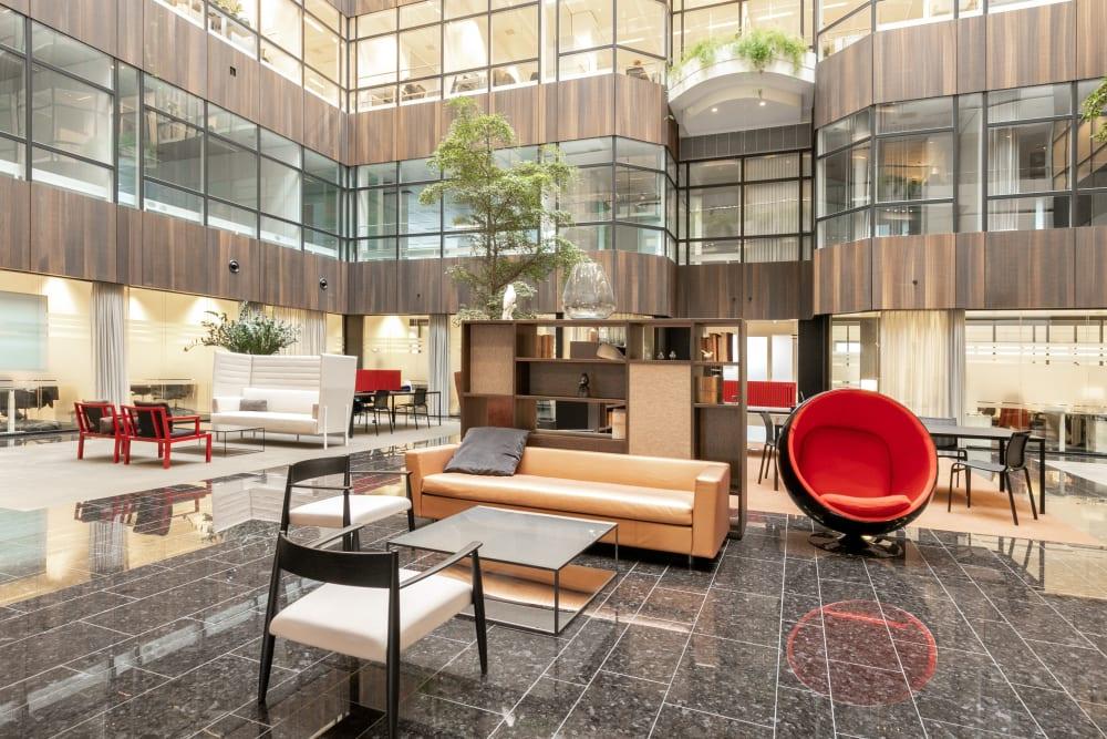 Amsterdam, Atrium office space - View 3 in Amsterdam - internet, office_cleaning, breakout_areas