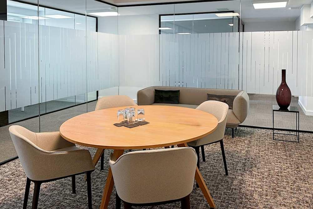 MOENCHENGLADBACH, Bismarckstraße office space - View 2 in Mönchengladbach - internet, office_cleaning, breakout_areas