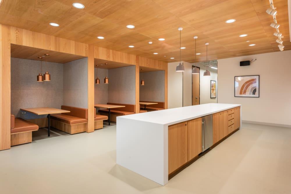 111 Congress Avenue office space - View 3 in Austin - internet, office_cleaning, breakout_areas