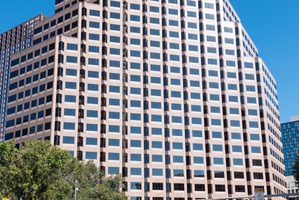 111 Congress Avenue office space - View 2 in Austin - internet, office_cleaning, breakout_areas