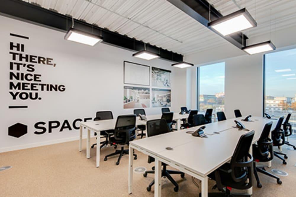 SLOUGH, Spaces the Porter Building - Photo 3 SLOUGH, Spaces the Porter Building office space - View 3 in Slough - internet, office_cleaning, breakout_areas