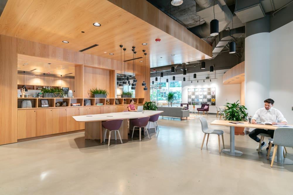 Galleria Corporate Center office space - View 3 in Scottsdale - internet, office_cleaning, breakout_areas