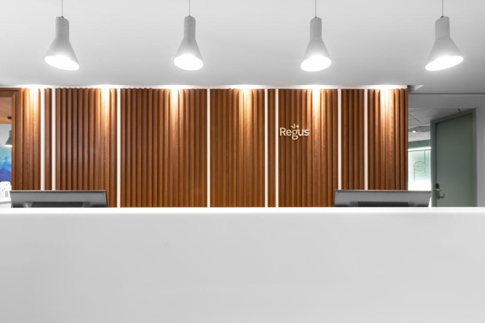 218 Wenxin Road - Photo 2 218 Wenxin Road office space - View 2 in Taichung City - internet, office_cleaning, breakout_areas