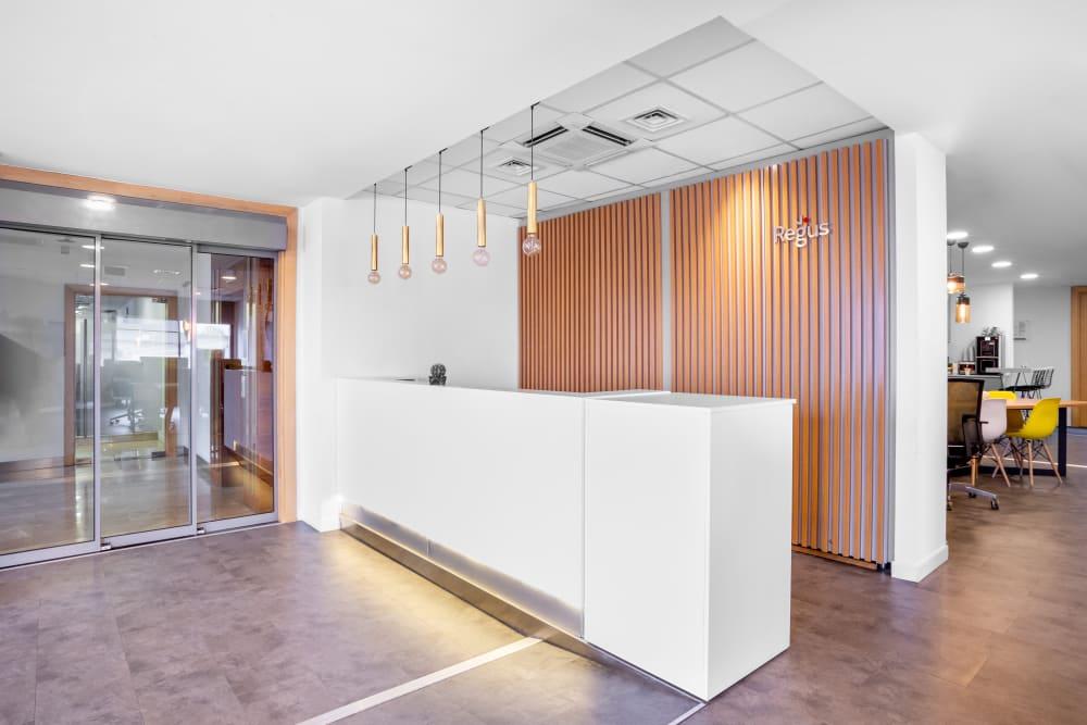 ISTANBUL, Palladium-TRY - Photo 4 ISTANBUL, Palladium-TRY office space - View 4 in Ataşehir - internet, office_cleaning, breakout_areas