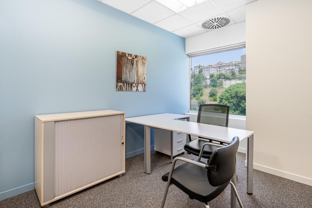 ISTANBUL, Besiktas Selenium-TRY office space - View 5 in Şişli - internet, office_cleaning, breakout_areas