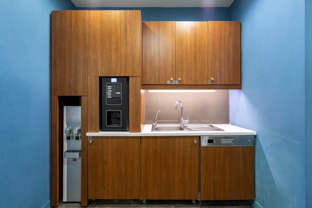 ISTANBUL, Trump Towers-TRY office space - View 6 in Şişli - internet, office_cleaning, breakout_areas