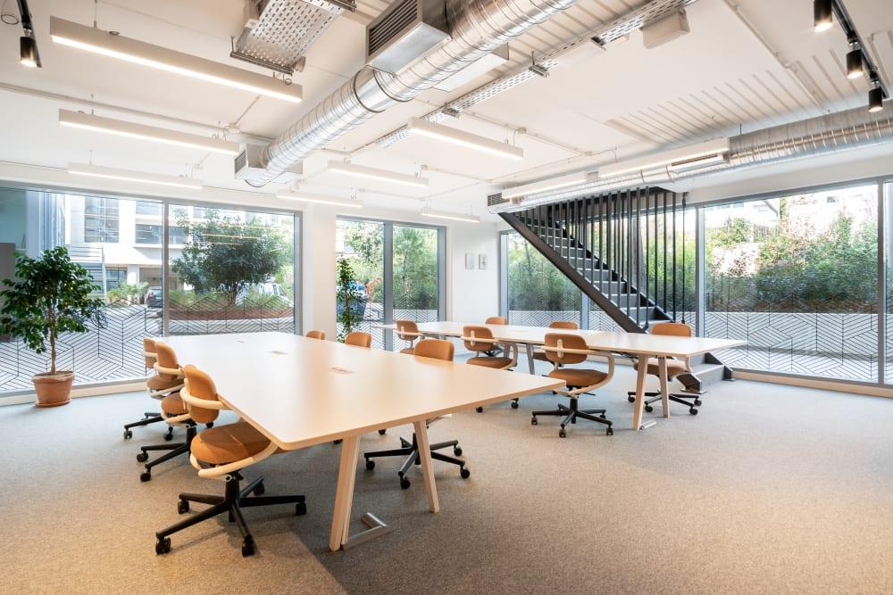 ATHENS, Spaces Green Plaza - Photo 4 ATHENS, Spaces Green Plaza office space - View 4 in Marousi - internet, office_cleaning, breakout_areas