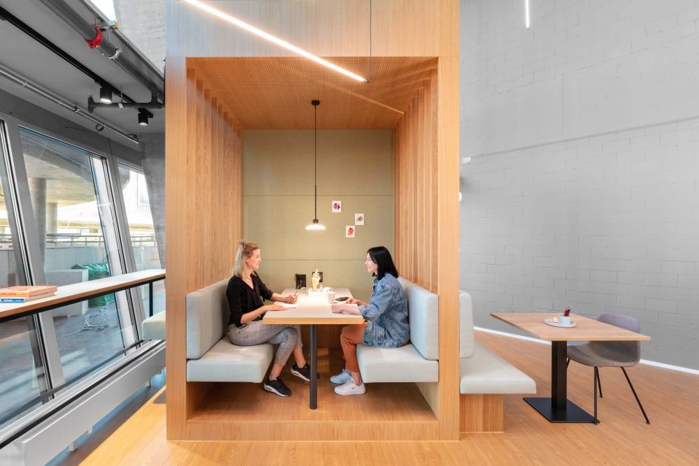 ZURICH, Spaces the Circle 6 office space - View 5 in Zürich - internet, office_cleaning, breakout_areas