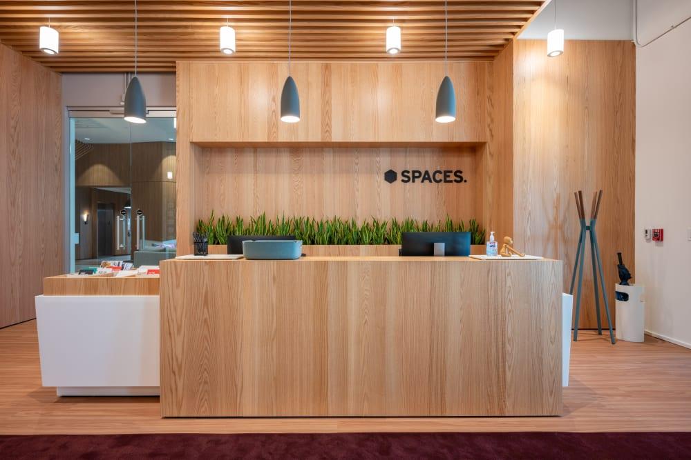 SC, Greenville - Falls Tower - Office space in Greenville, South Carolina