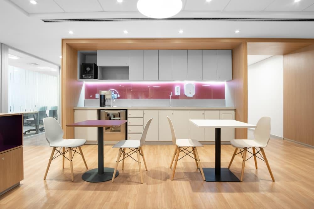 RIO DE JANEIRO, Teleporto Cidade Nova - Photo 5 RIO DE JANEIRO, Teleporto Cidade Nova office space - View 5 in Centro - internet, office_cleaning, breakout_areas