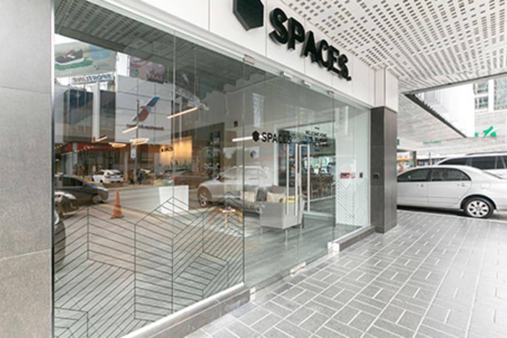 PANAMA, Panama City, Spaces Plaza 2000 - Photo 5 PANAMA, Panama City, Spaces Plaza 2000 office space - View 5 in Panamá - internet, office_cleaning, breakout_areas