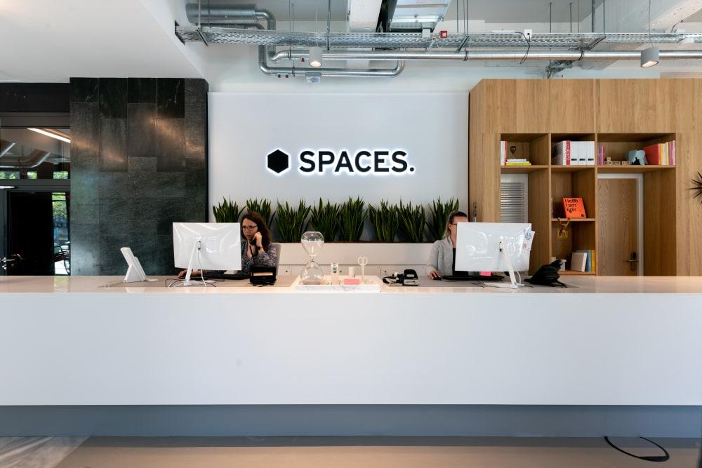 HAMBURG, Spaces Kallmorgen Tower office space - View 6 in Hamburg - internet, office_cleaning, breakout_areas