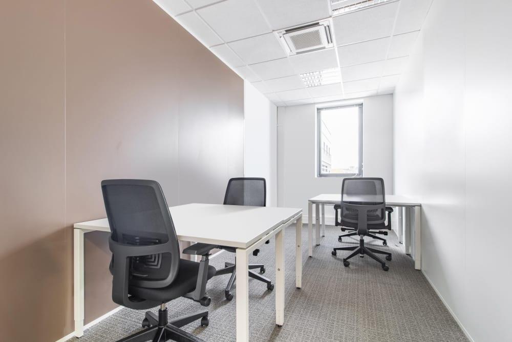 REIMS, Le Cristal office space - View 2 in Reims - internet, office_cleaning, breakout_areas