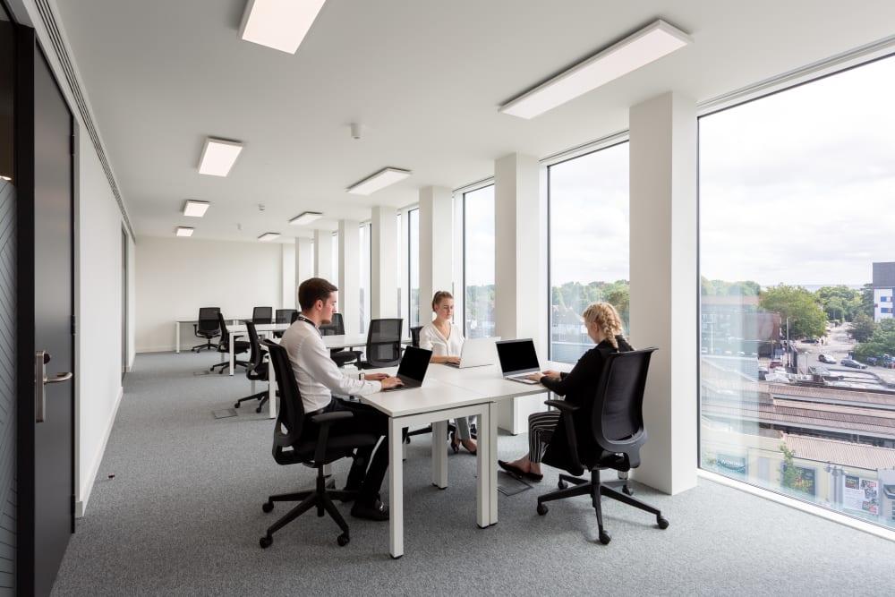 WOKING, Spaces, Woking One office space - View 2 in Woking - internet, office_cleaning, breakout_areas