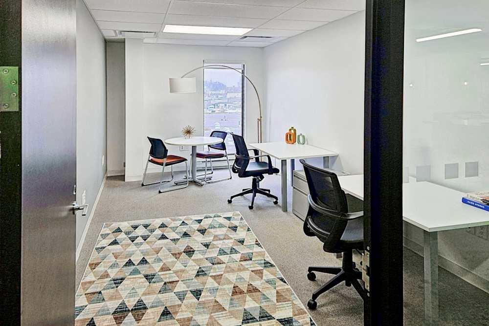 ON, Barrie - Downtown Barrie - Photo 5 ON, Barrie - Downtown Barrie office space - View 5 in Barrie - internet, office_cleaning, breakout_areas