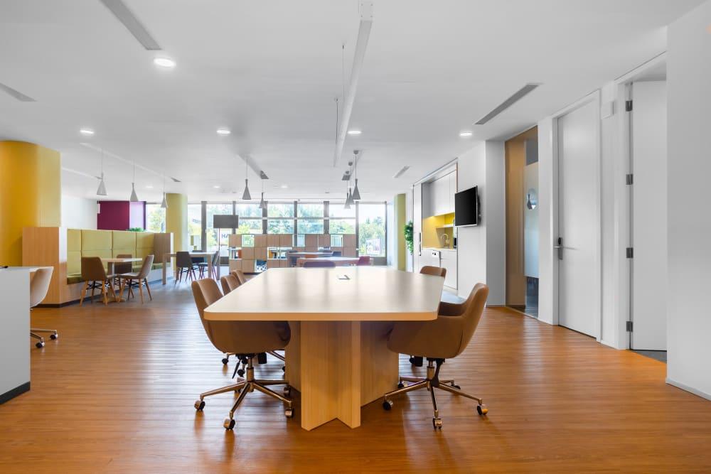 ISTANBUL, Maslak Orjin - Photo 4 ISTANBUL, Maslak Orjin office space - View 4 in Sarıyer - internet, office_cleaning, breakout_areas