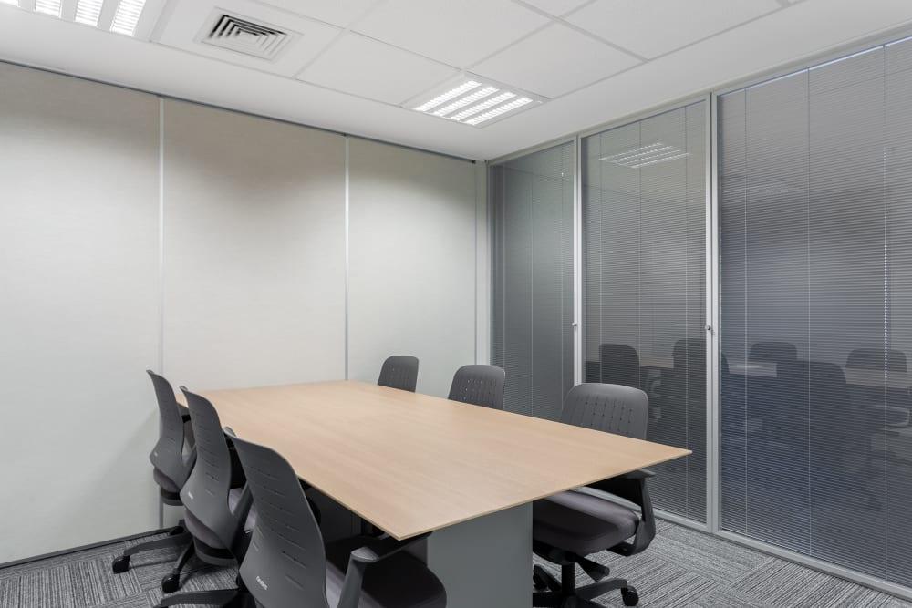 Centro Empresarial Guaiba office space - View 5 in Praia de Belas - internet, office_cleaning, breakout_areas