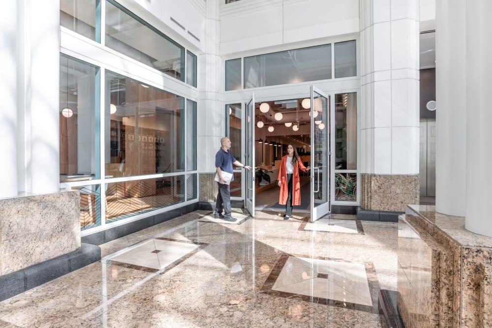 CA, Santa Monica - Spaces Water Garden office space - View 4 in Santa Monica - internet, office_cleaning, breakout_areas