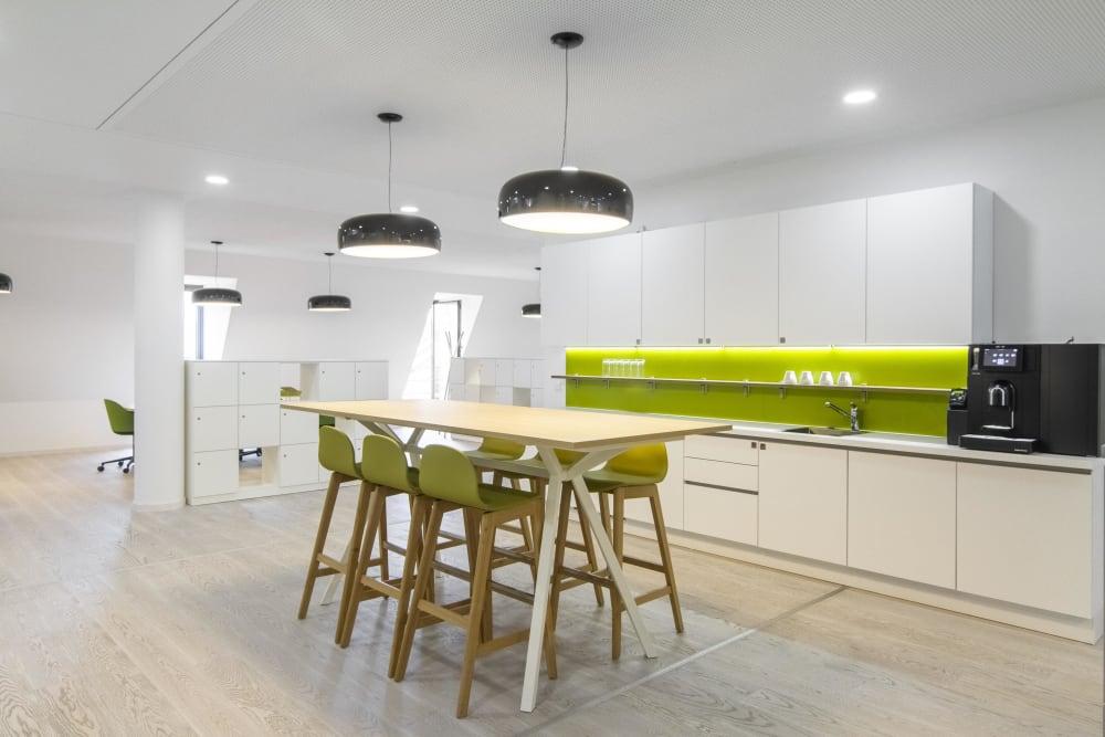 ERFURT, Erfurt Hauptbahnhof office space - View 5 in Erfurt - internet, office_cleaning, breakout_areas