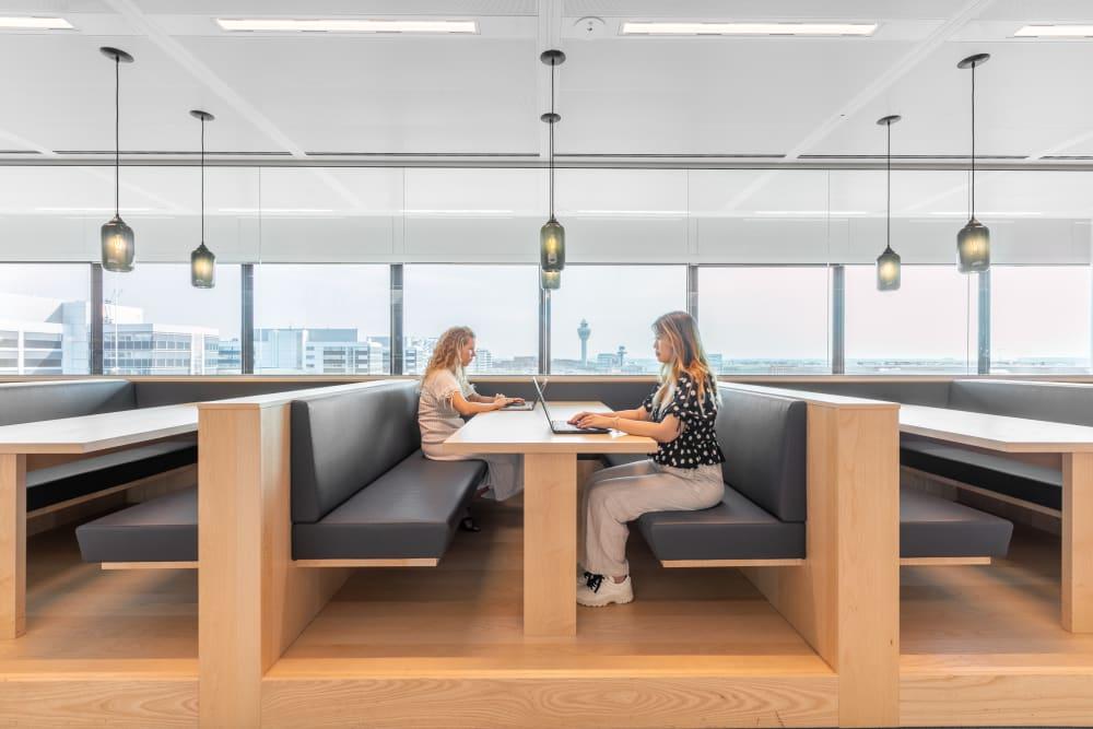 SCHIPHOL AIRPORT, Spaces Schiphol office space - View 3 in Schiphol - internet, office_cleaning, breakout_areas